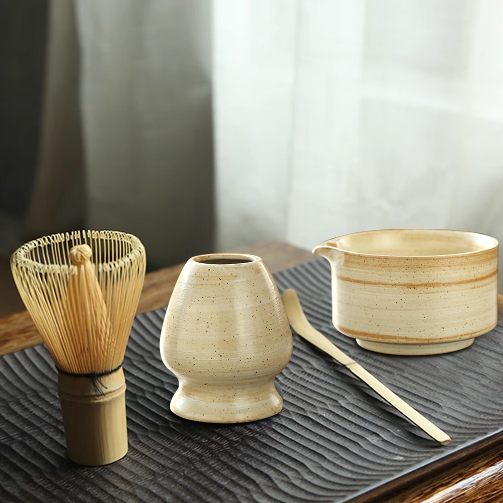 Japoński stojak na trzepaczkę  – Matcha Whisk Set recenzja i cena